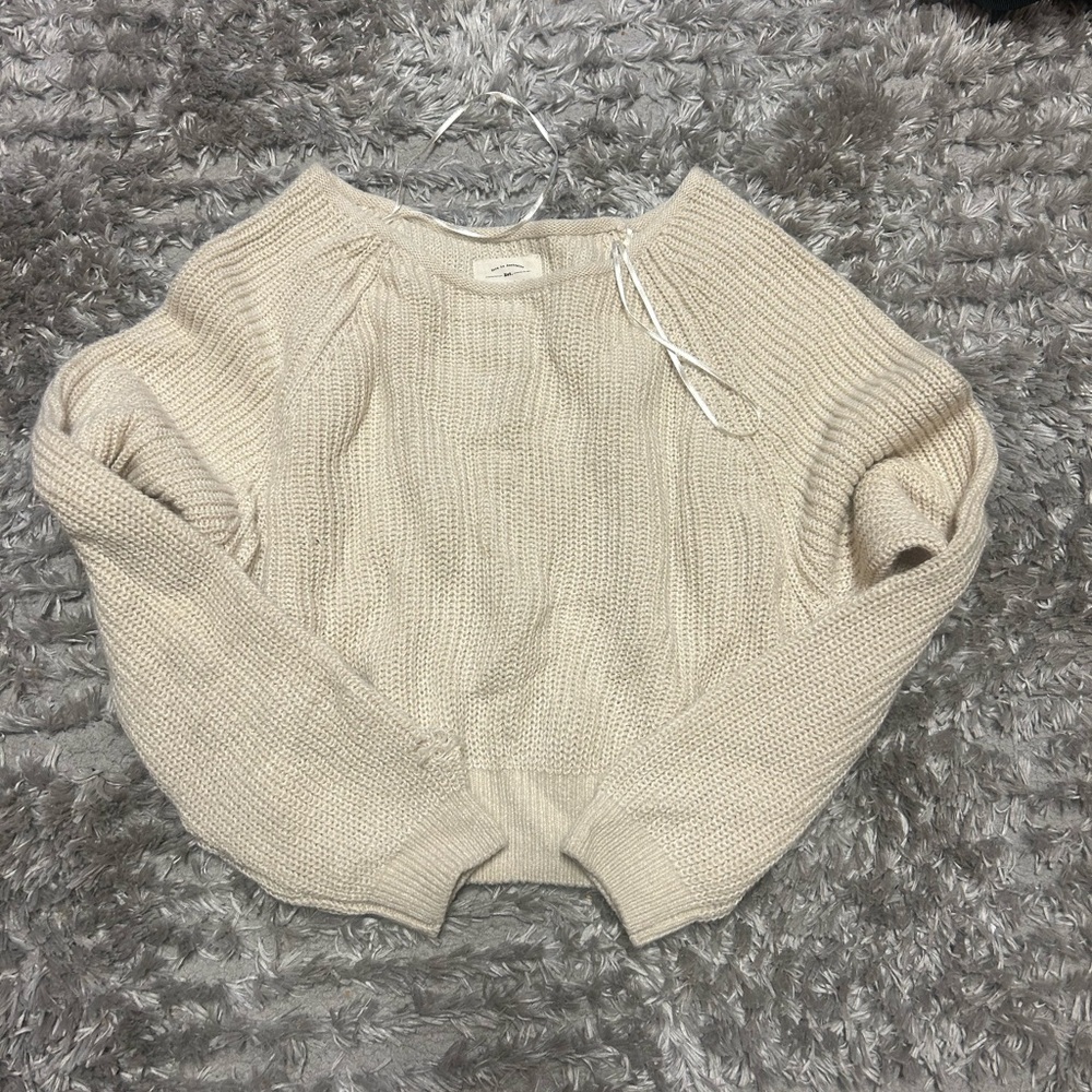 Billabong cropped women’s sweater